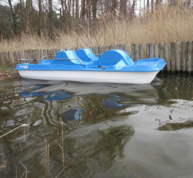 Lehniner Land 26 Tretboote