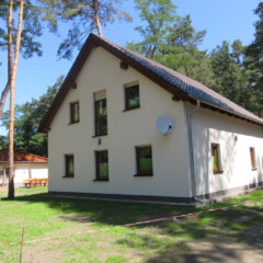 Haus am Wald mit 2 Ferienwohnungen 12 Haus am Wald mit 2 Ferienwohnungen